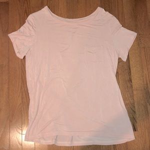 American Eagle: Soft & Sexy T (size M)
